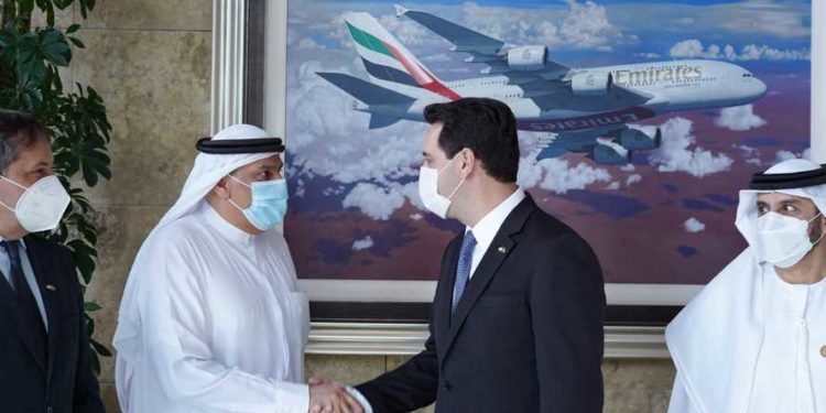Em reunião com a Emirates, governador Carlos Massa Ratinho Júnior busca voo direto entre Paraná e Dubai