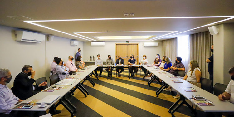 Prefeito Edinho Araújo de São José do Rio Preto SP, participou do encontro do Conselho Municipal de Turismo