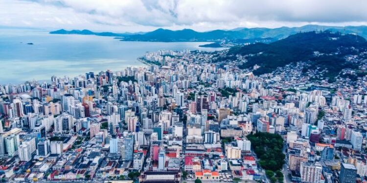 Prefeitura de Florianópolis divulga como fica a prestação de serviços públicos para o carnaval