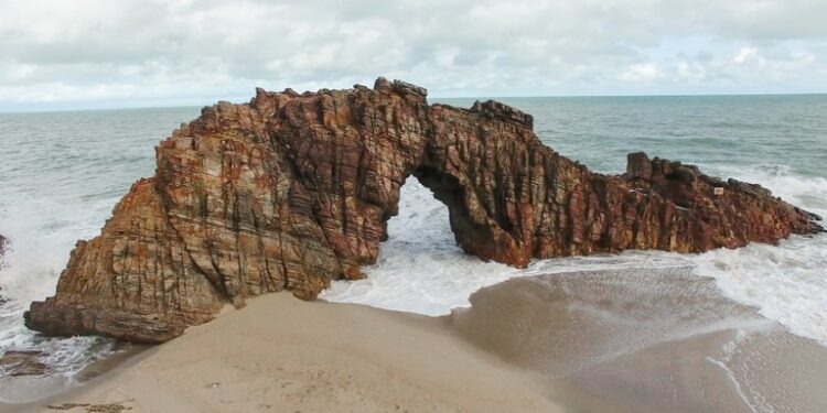 Ministério do Turismo participa de audiência pública para concessão do Parque Nacional de Jericoacoara