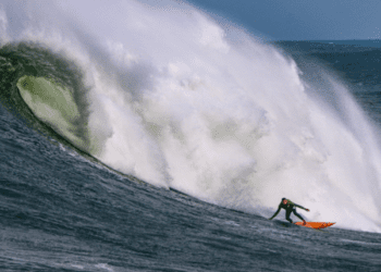 Inicia período de espera das grandes ondas para a realização da primeira etapa do Circuito Catarinense de Ondas Grandes em Laguna SC