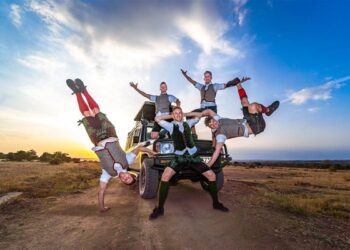 Grupo bicampeão mundial de Breakdance é a nova atração internacional da Oktoberfest em Blumenau SC