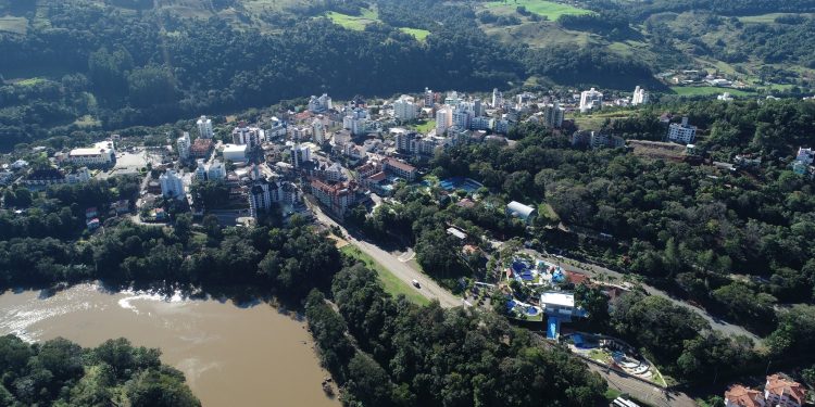 Piratuba SC divulga atrações da programação oficial 74º aniversário da Capital Turística