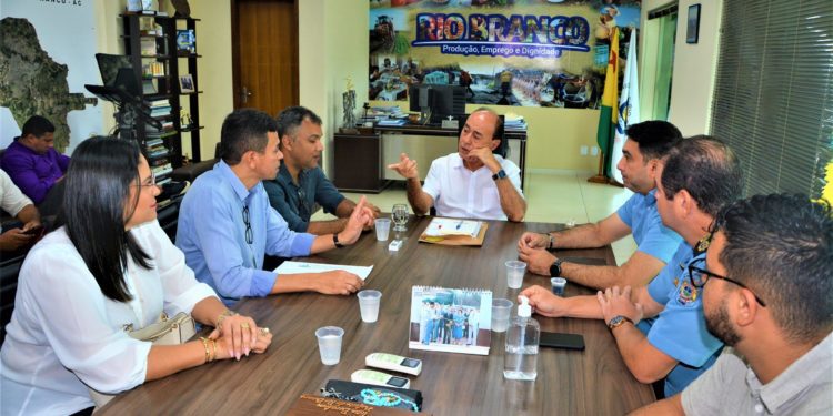 Prefeitura de Rio Branco AC, pretende incluir o Círio de Nazaré no calendário turístico da capital