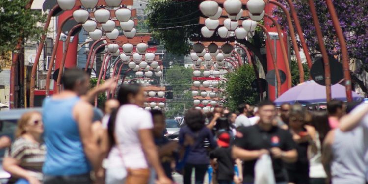 Brasil e Japão liberam vistos para turistas