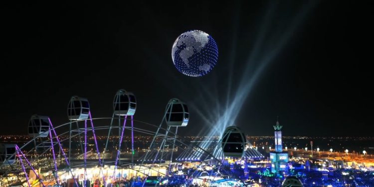 Réveillon de Balneário Camboriú SC, terá show de drones, o espetáculo contará com mil drones